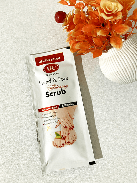 UC Hand Foot Whitening Scrub Close-up Texture for Hands and Feet